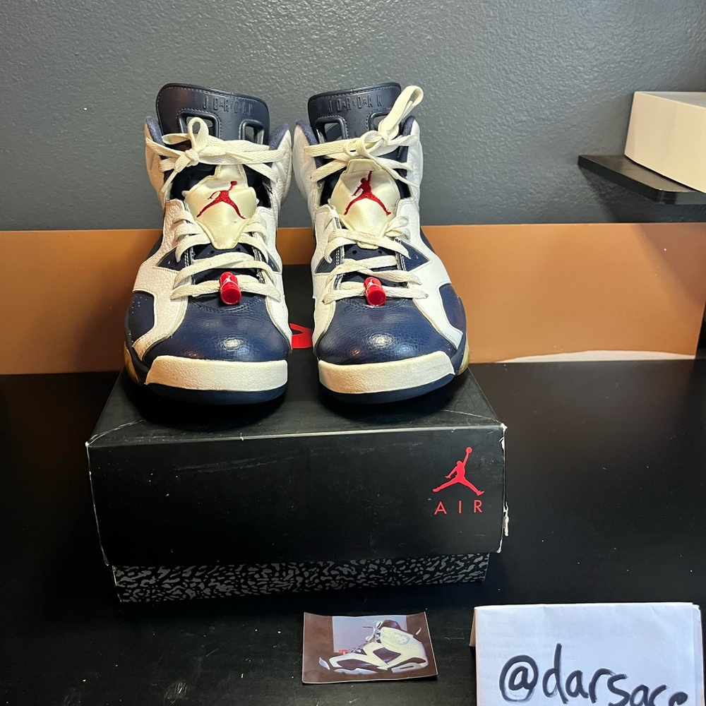Nike Jordan Retro 6 Olympic (2012) - Picture 3 of 5